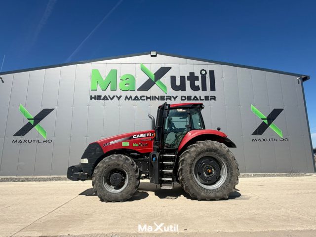 Case Magnum 340 Tractor