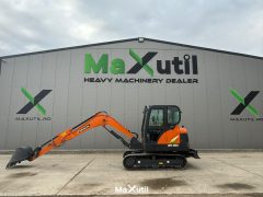 Develon DX60 Excavator - Imagine 1